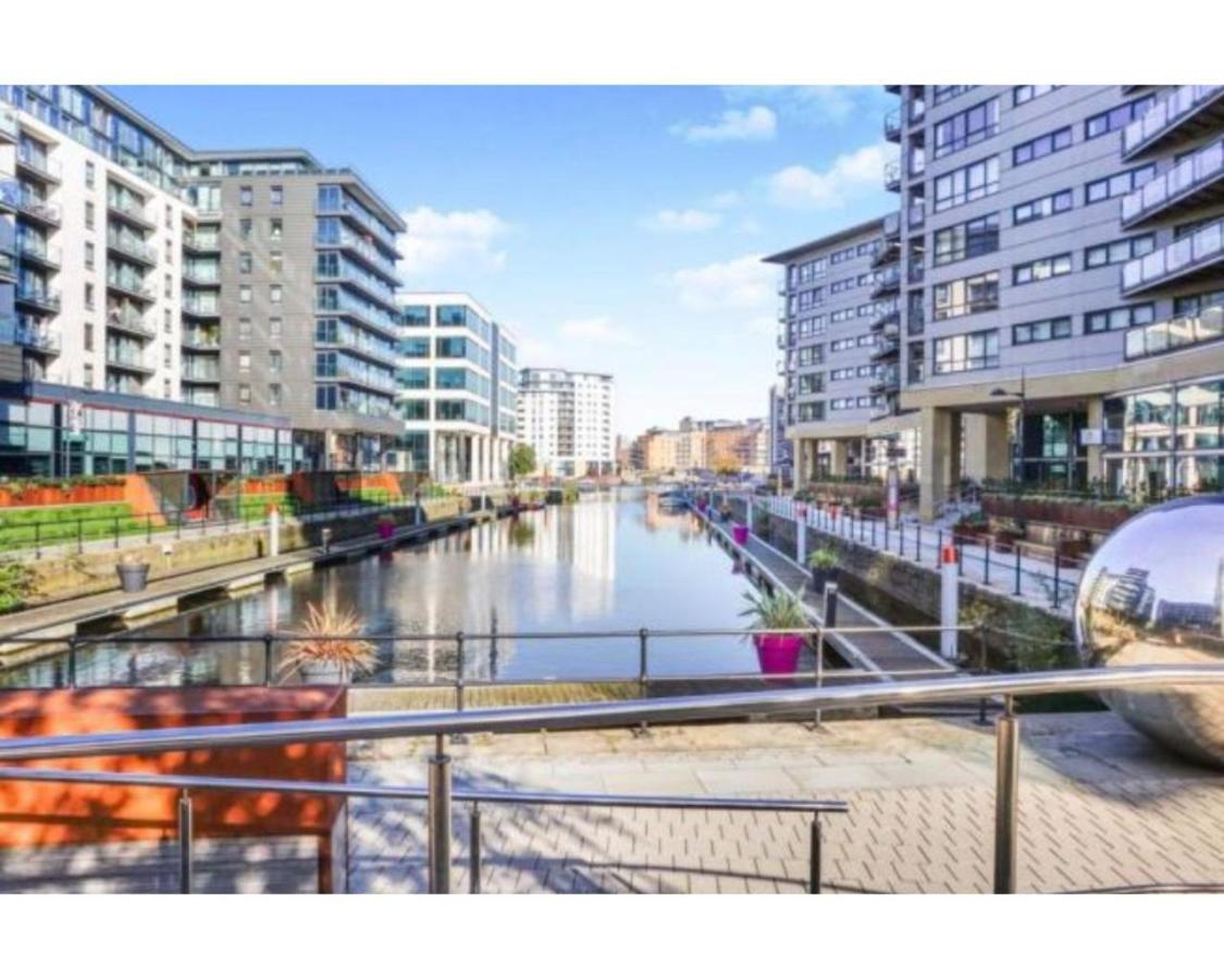 Modern Deluxe Leeds Dock Apartment Free Secure Parking Экстерьер фото